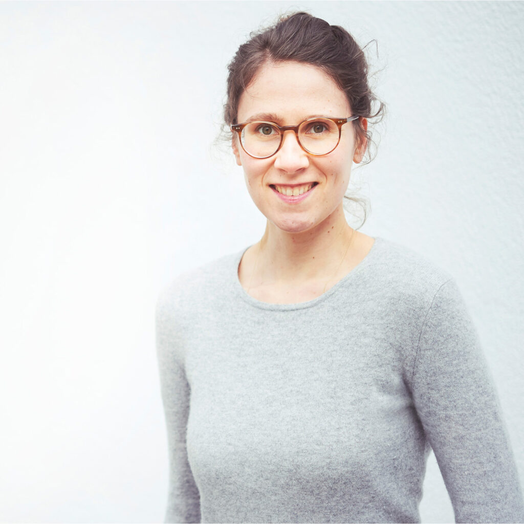 Karolin Sibler, Heilpraktikerin in Hamburg: Naturheilkunde, Frauenheilkunde, Psychotherapie und Bindungsenergetik